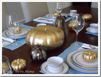 Gma, Thanksgiving table 035