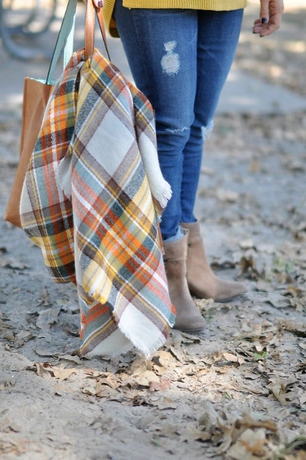 Fall Fashion - love these Fall colors - Caslon Detail Button Back Tunic Sweater | Steve Madden booties | ModCloth plaid fall scarf