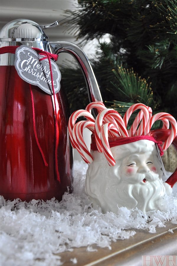 Hot cocoa and coffee on Christmas morning served in vintage Santa looking mugs | Honey We're Home