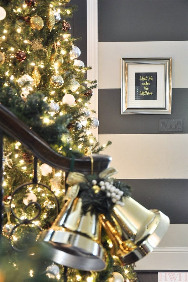 Sparkly Christmas Tree with metallic ornaments and "Meet Me Under the Mistletoe" Print | Honey We're Home