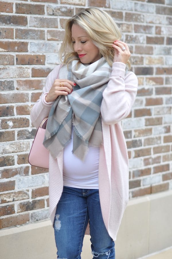 Fall & Winter Fashion - pink cardigan and plaid scarf, pink Kate Spade purse - dressing the bump, maternity fashion, maternity outfit