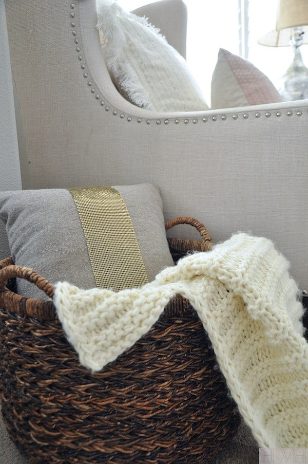 Home Styling Tips for creating a cozy reading nook in your home - gotta have a cozy throw blanket 