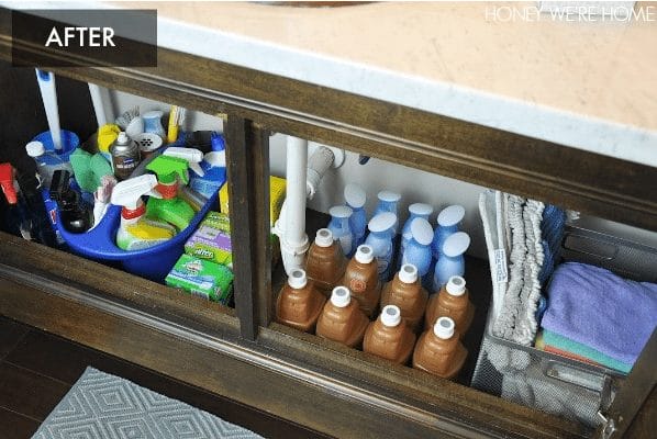 Tips to get you organized in the new year- including Organized Cleaning Supplies