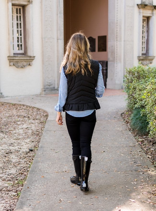 Black quilted shop hunter boots