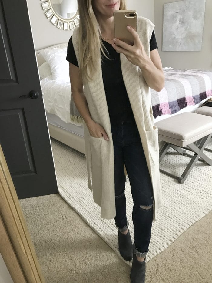 fall fashion - long white cardigan vest with pockets #outfitidea