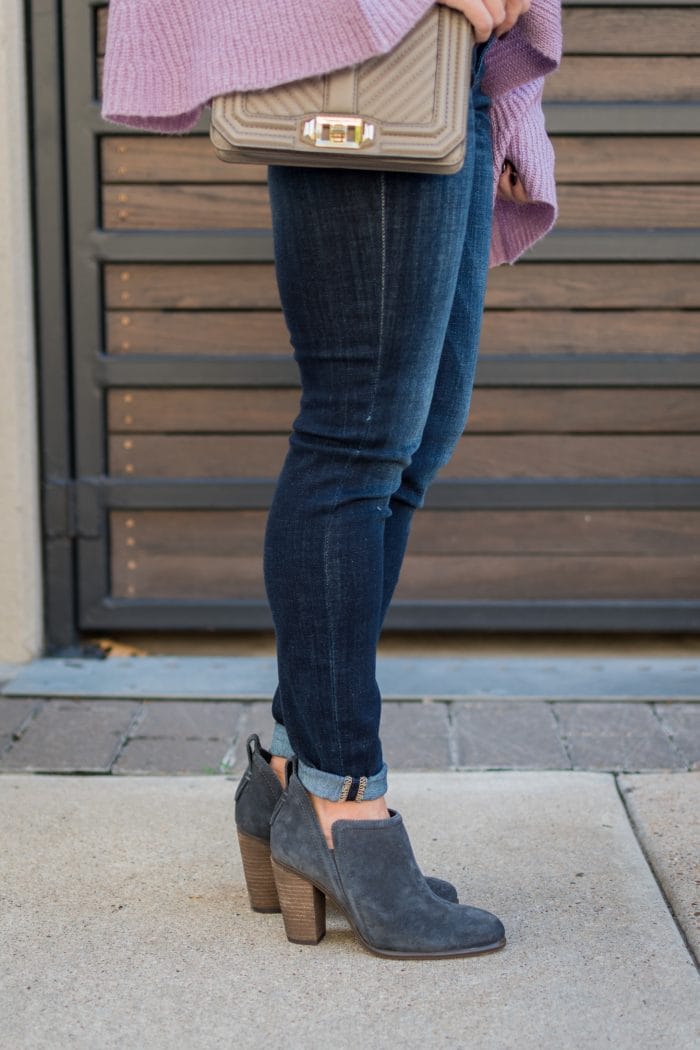 Women's Fall fashion favorite - comfortable fall booties with side cut outs #fallfashion #sweaterwheather #ootd