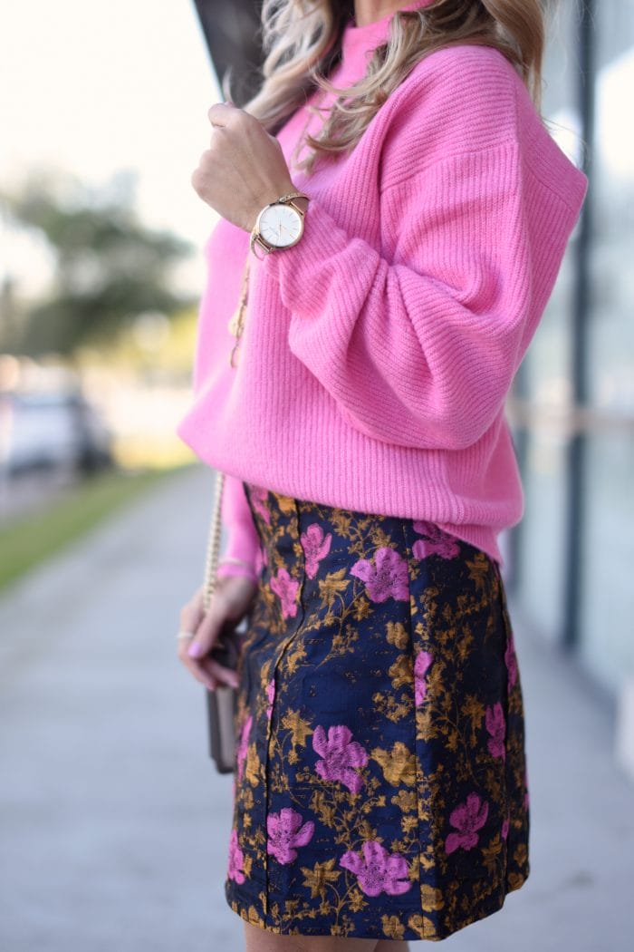 Pink sweater and print skirt 5