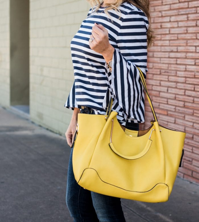Stripe Bell Sleeve Top with skinny jeans and yellow bag 14
