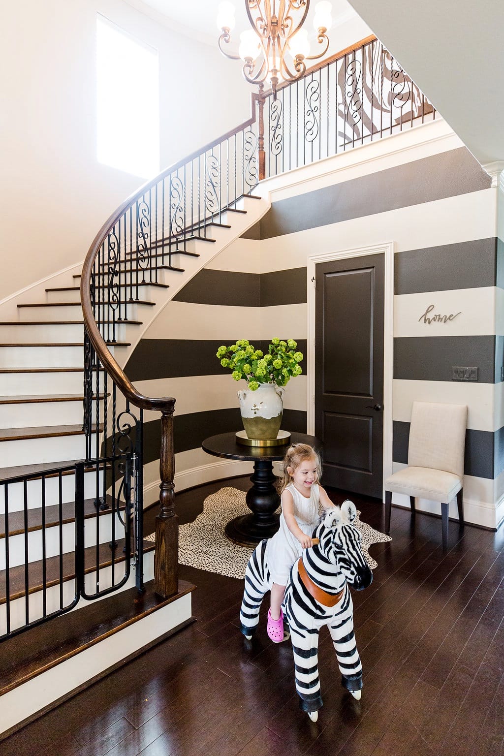 Spring Home Tour foyer with curved staircase (1)