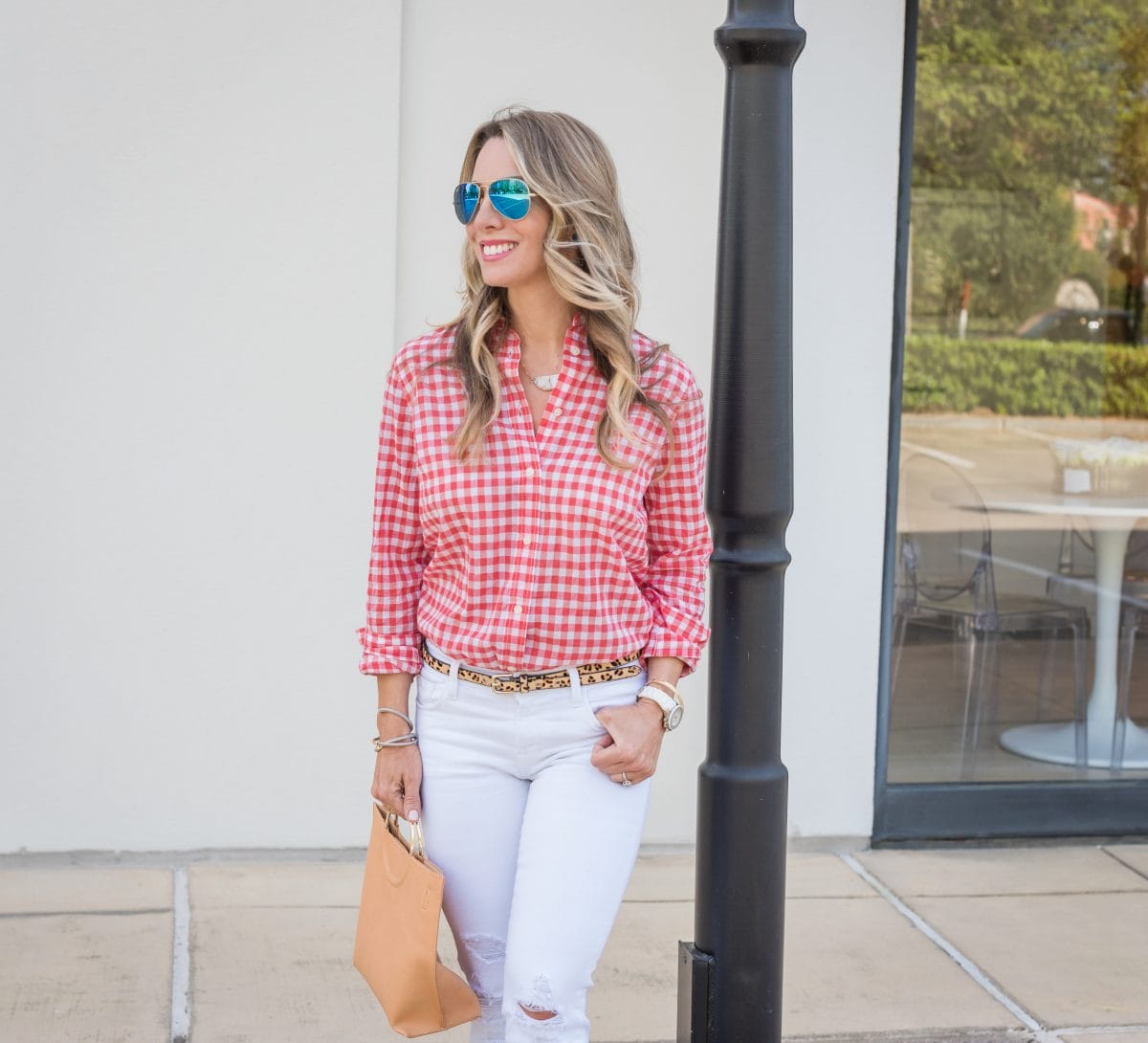 Casual Weekend Outfit - white jeans pink gingham top 6
