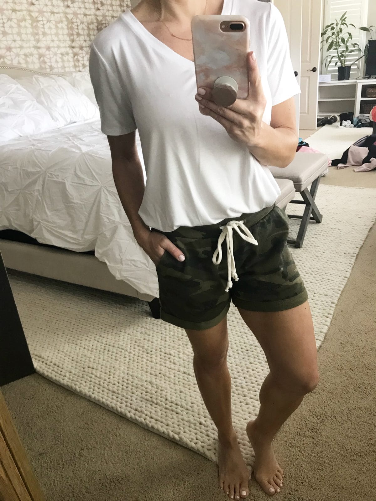 Comfy camo shorts and white tee-1