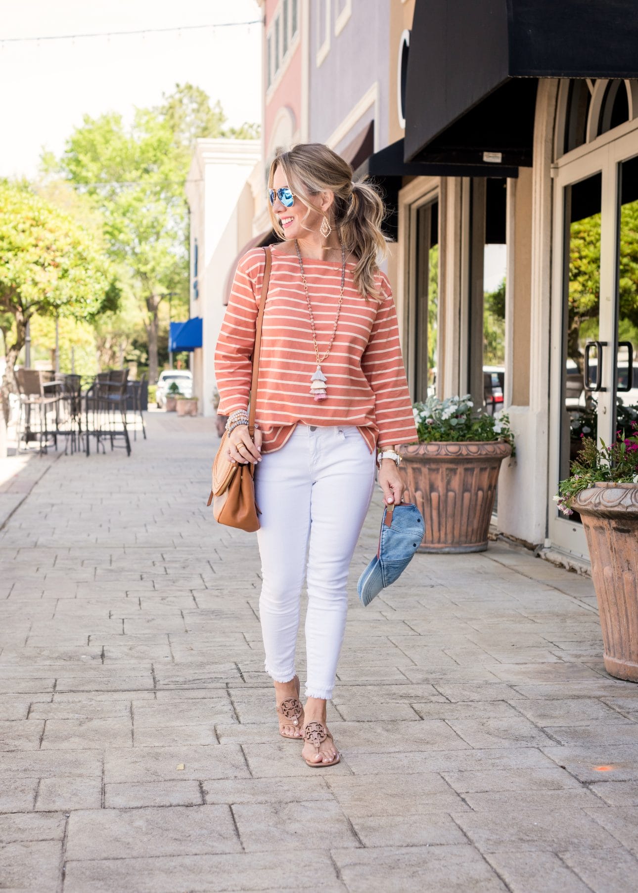 Weekend Outfit with white jeans and striped top 3
