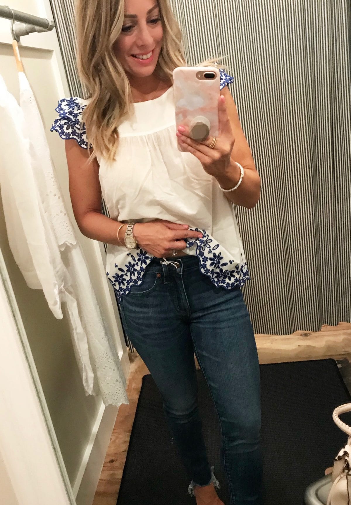 Dressing Room Fit and Review - Madewell 9 inch crop raw hem jeans