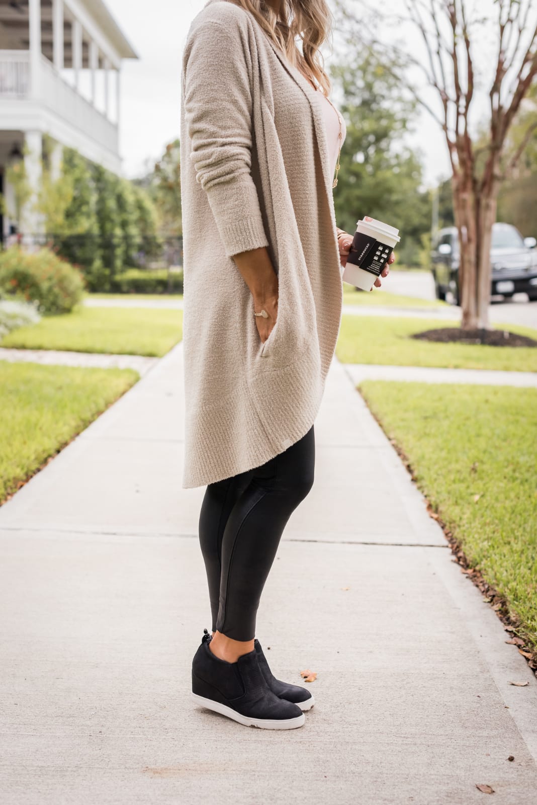 Cozy Fall Outfit Inspiration - Barefoot Dreams cardigan and Gibson soft tank with Spankx leggings and sneakers (1)