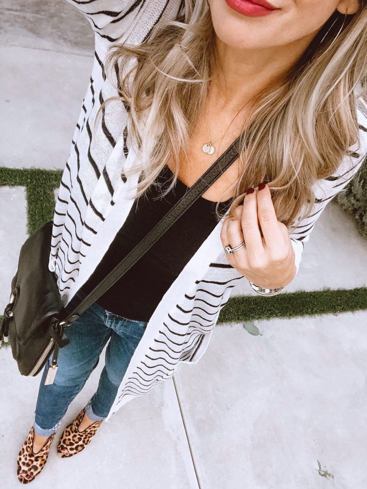 Long striped cardigan and skinny jeans with leopard booties
