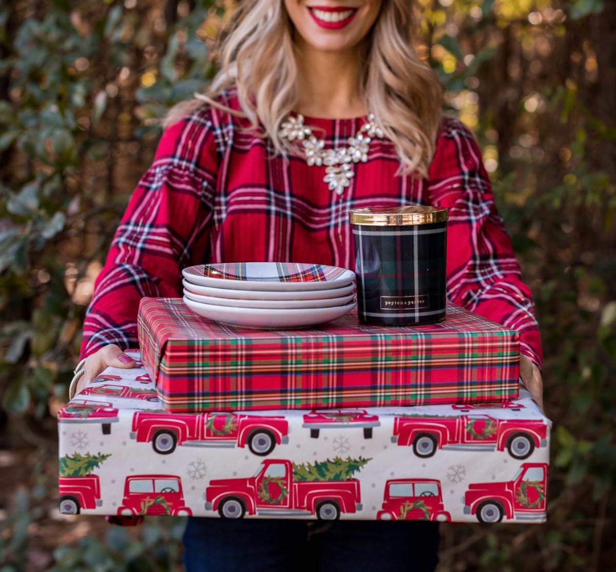 Plaid gifts dessert plates and candle