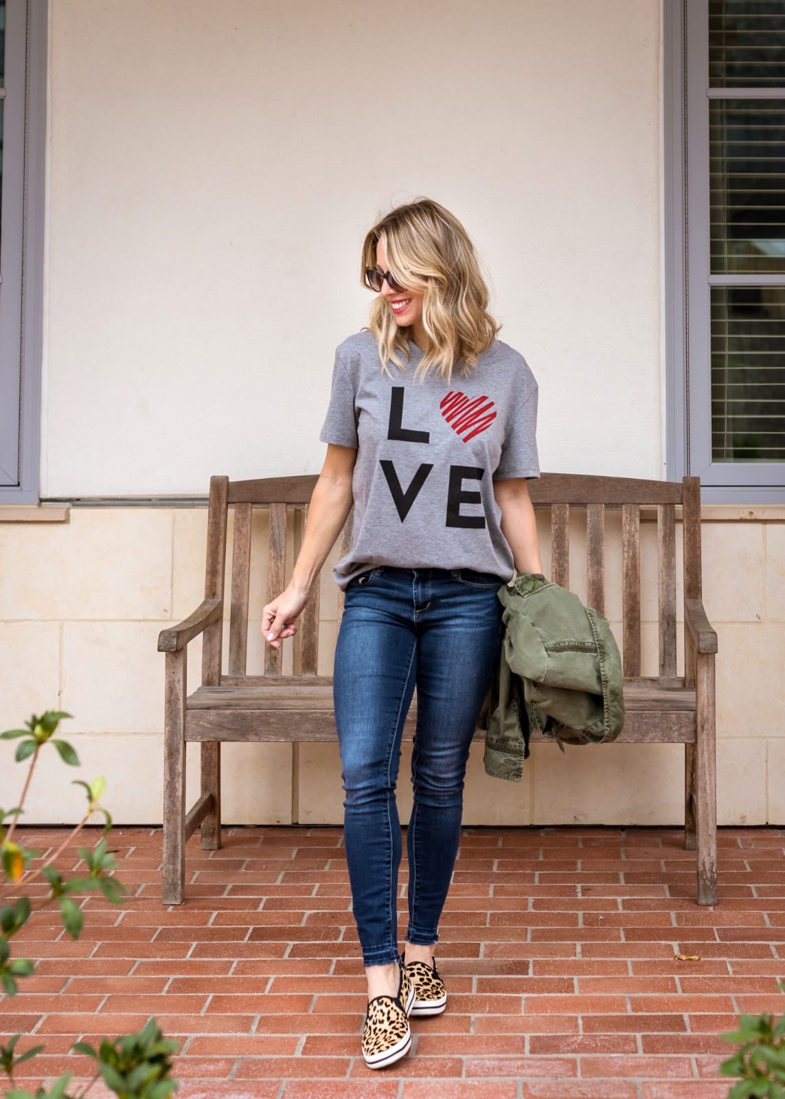 Jeans and love tee with leopard sneakers