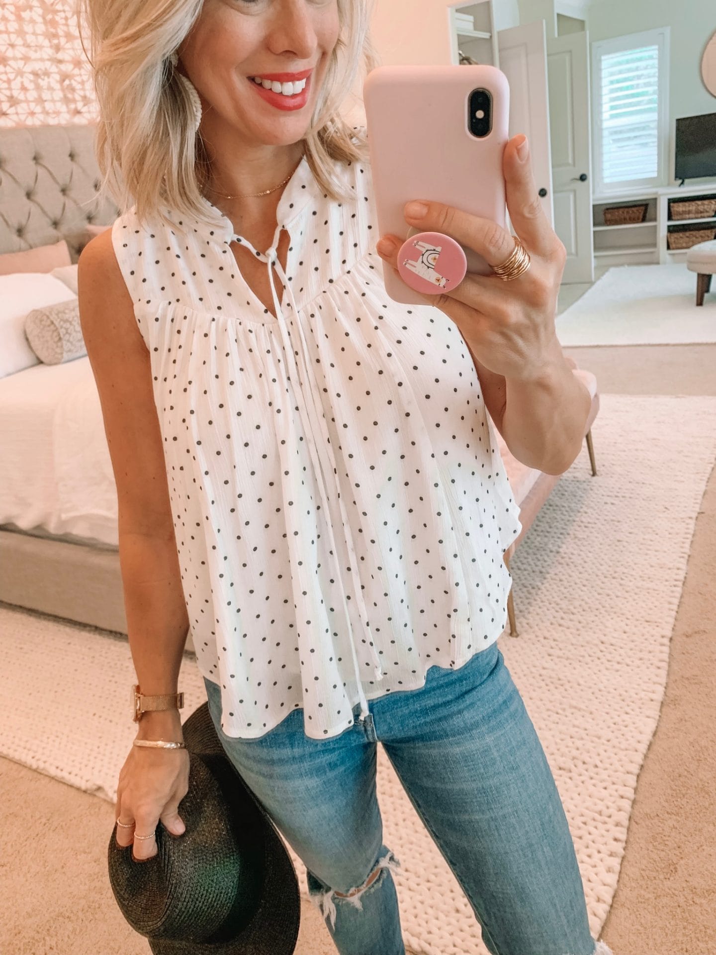 Polka dot top and ripped jeans with wedges