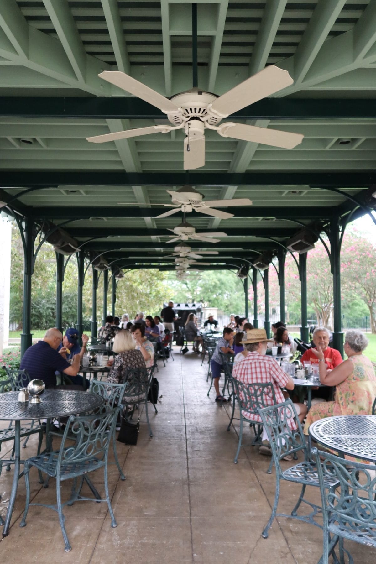 48 hours in San Antonio - eating lunch outside