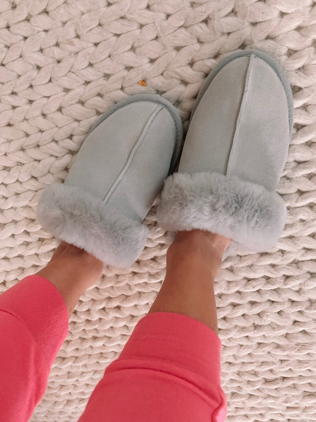 Dressing Room - ugg slippers