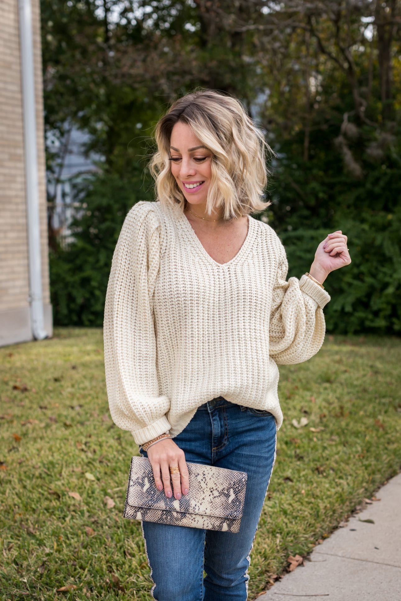 Fall Styles | New Jeans, Sweaters & Jean Jackets – Honey We're Home