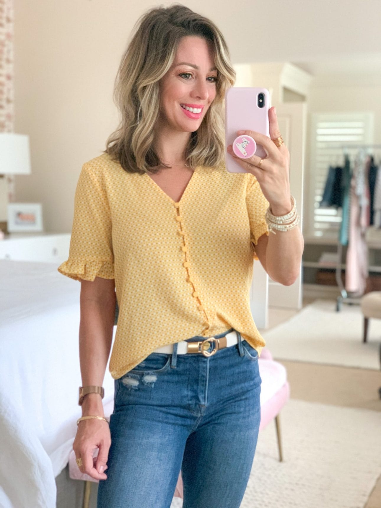 Spring Outfit, Nordstrom, Geo Print Ruffle Sleeve Top, Skinny Jeans, Gold/White Belt