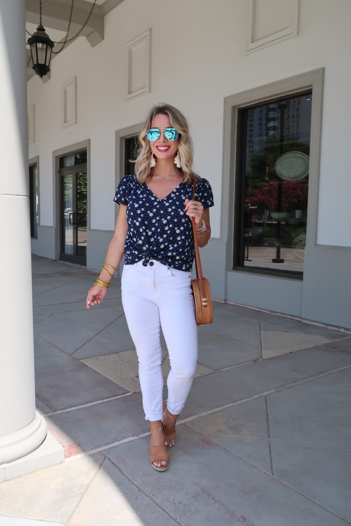 New Summer Styles, Nordstrom and Gibson, Daisy Print Top, Kut from Kloth Jeans, Wedges, Woven Bag, Blue Sunglasses