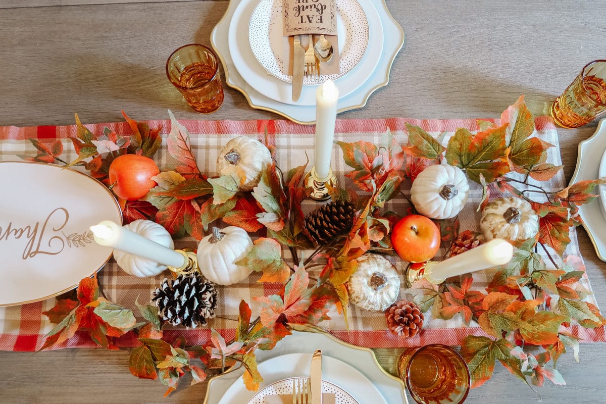 Thanksgiving Tablescapes, Traditional Fall Colors
