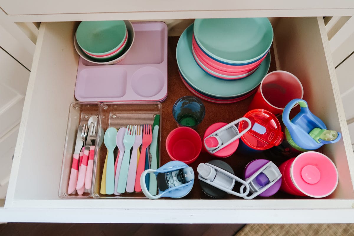 How to organize dishes for kids so they can find what they need (and even  help put them away!) - Smallish Home