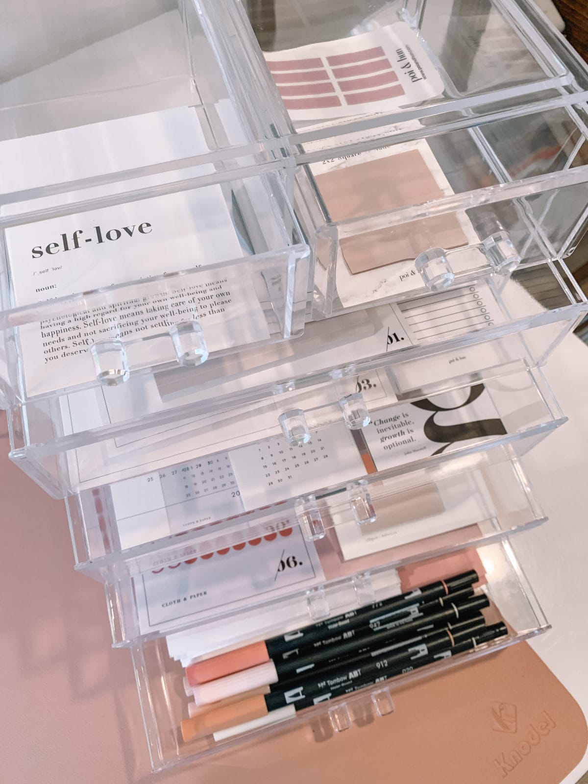Amazon Fashion Faves, Clear Drawers, markers 