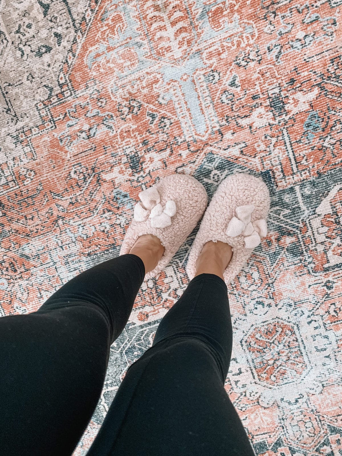 Amazon Fashion Faves, Slippers 
