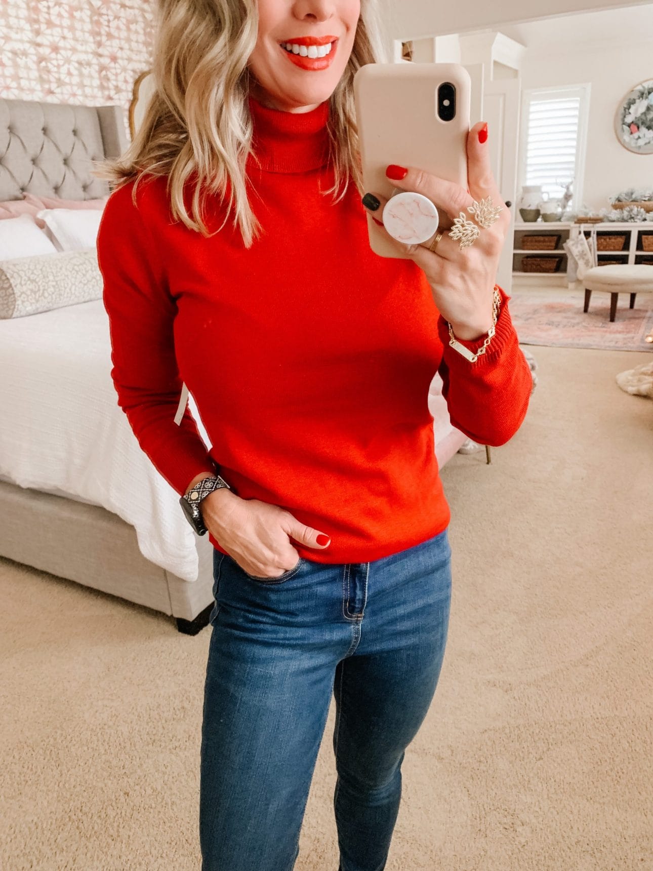 Amazon Fashion, Turtleneck Sweater in Red, Jeans, Mules 