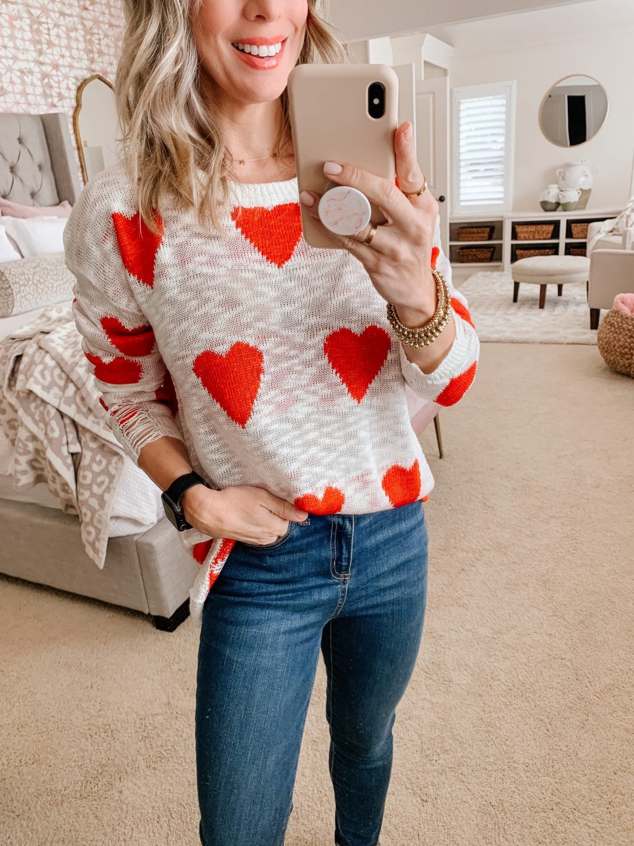 Amazon Fashion, Heart Sweater, Jeans 