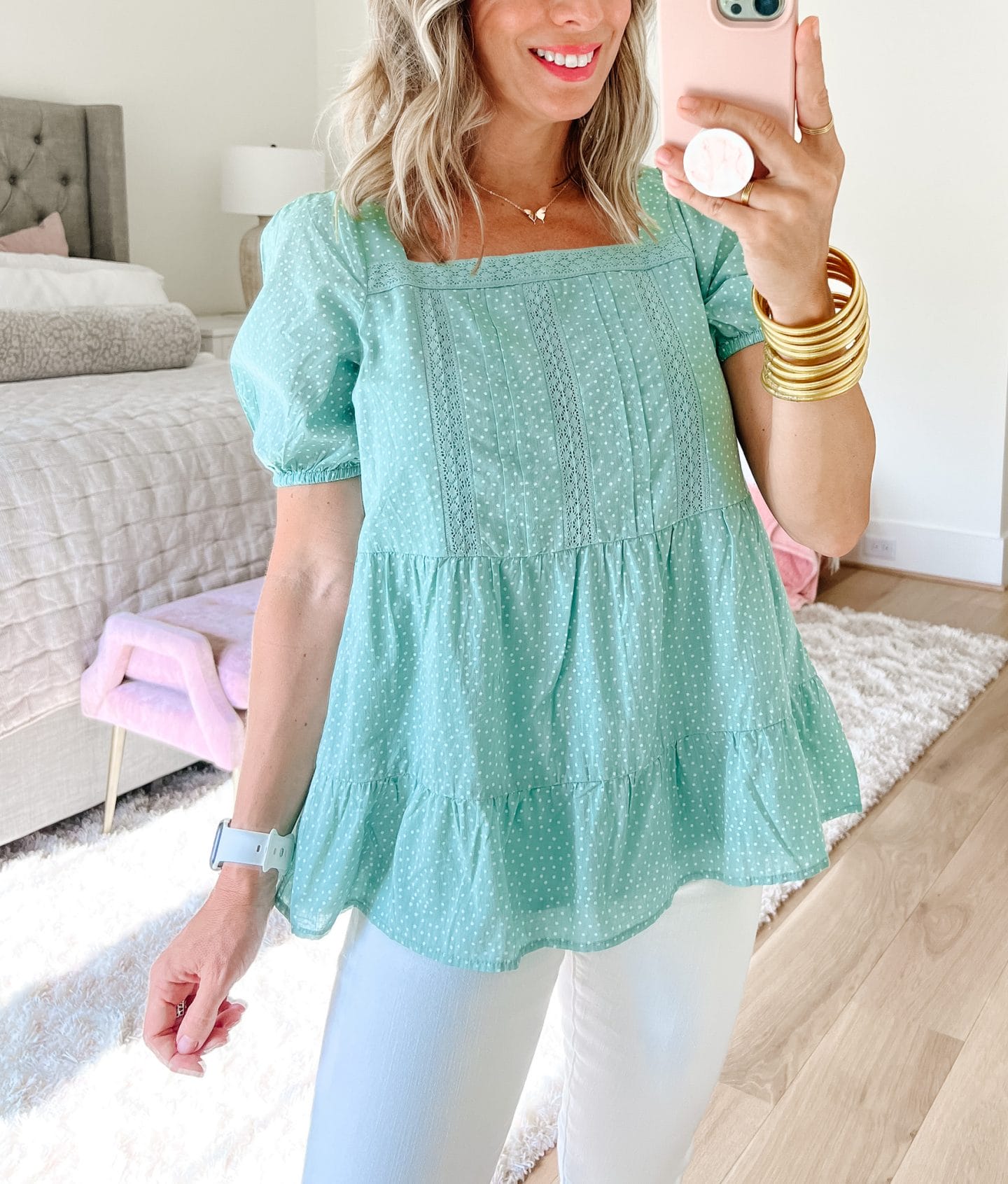 Tiered Green Puff Sleeve Top, White Denim Jeans, Sandals, Crossbody 