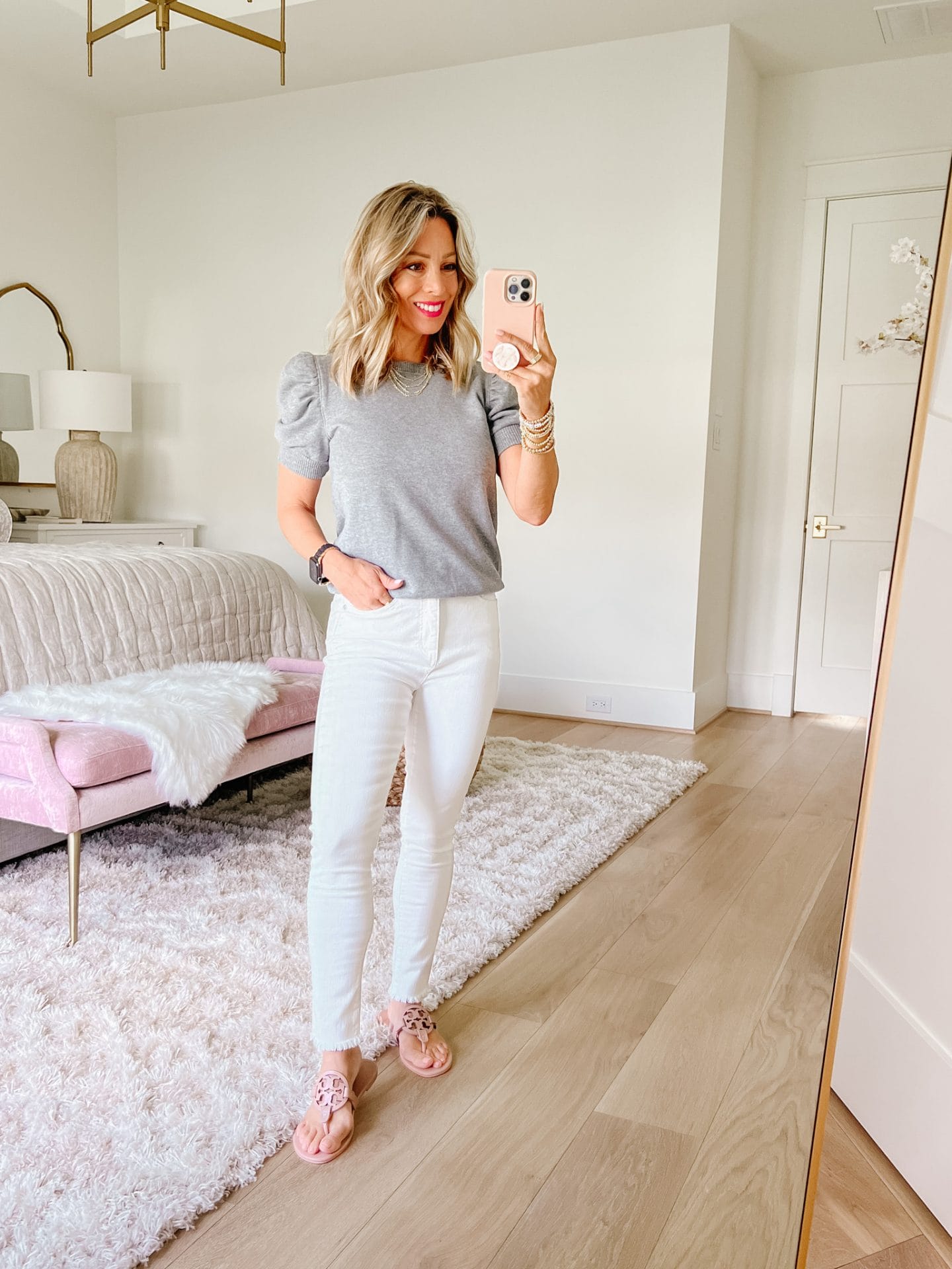 Puff Sleeve Top, Jeans, Sandals 