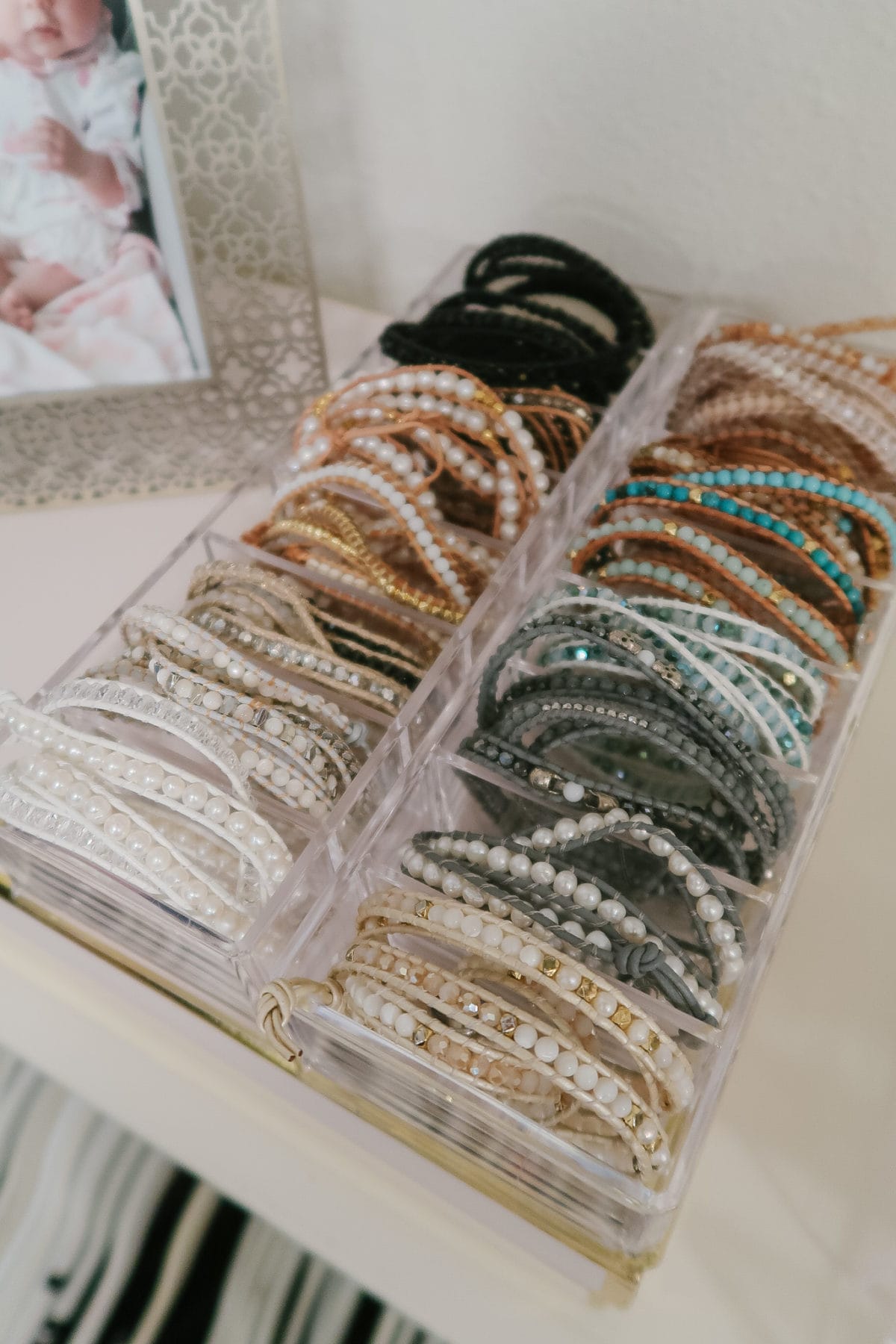 Compact storage used for bracelets 