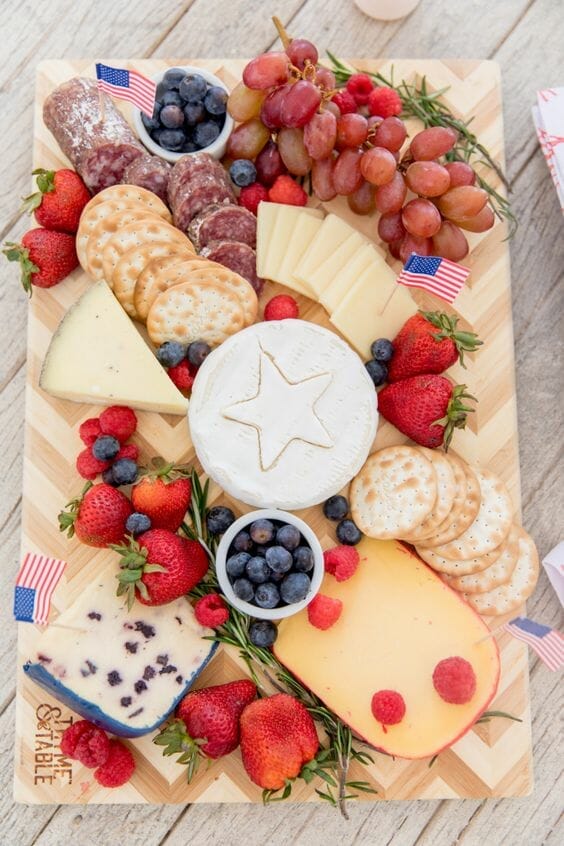 4TH OF JULY CHARCUTERIE BOARD