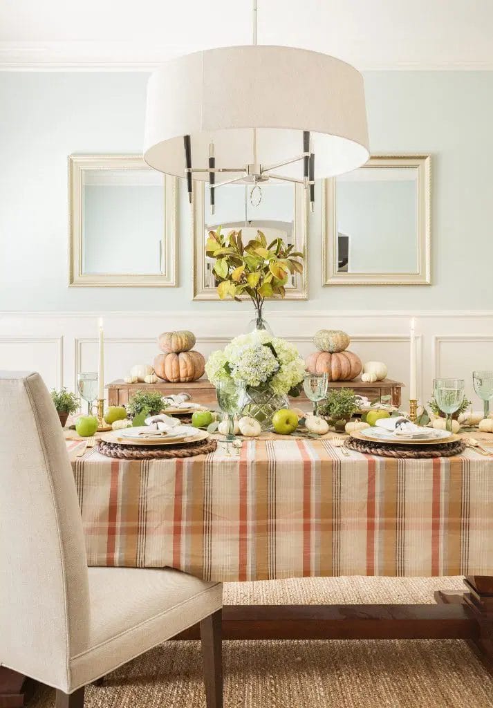 Our Fall Dining Room | How Do You Decide Where to Spend Thanksgiving?