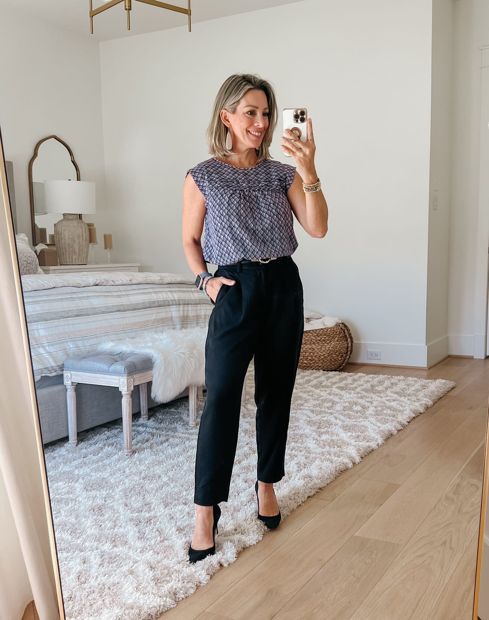 How to Style Linen Pants | The Everygirl