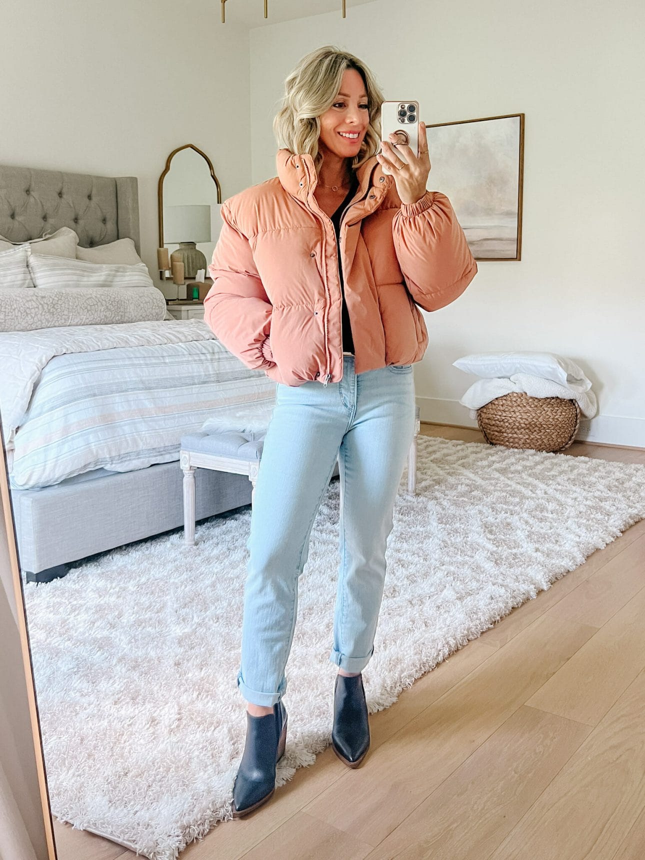 Cropped Puffer Coat, Jeans, Booties 
