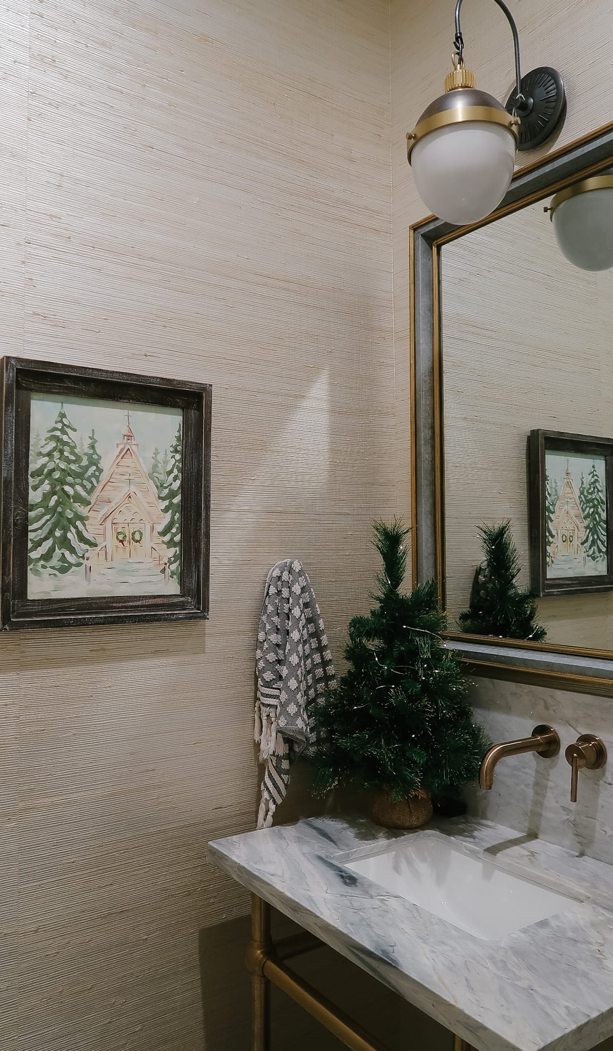 Holiday art, christmas tree, hand towel